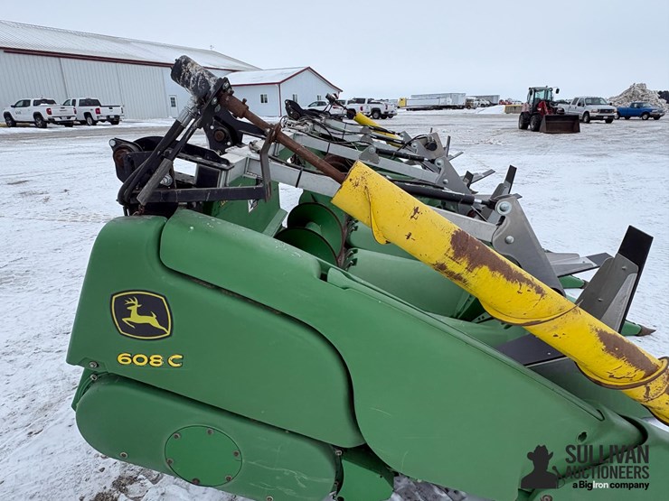 john-deere-608c-image-17
