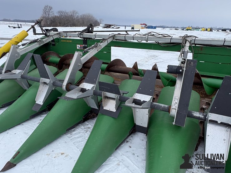 john-deere-608c-image-12