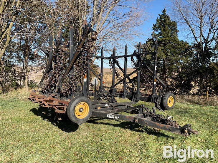 precision-planting-inc-3200-rolling-harrow-image-3