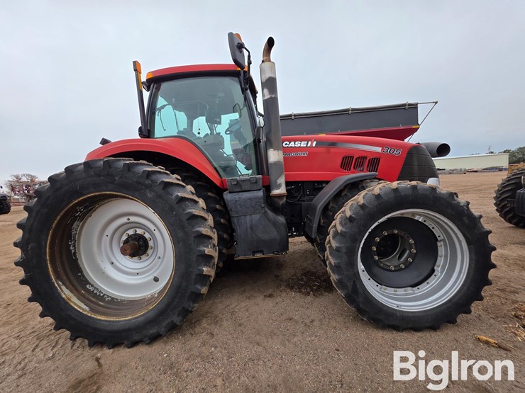 case-ih-magnum-305-image-4