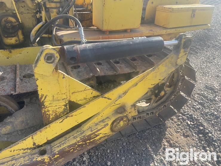 caterpillar-d2-image-9