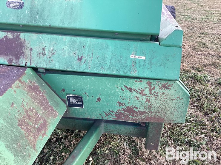 john-deere-450-image-12