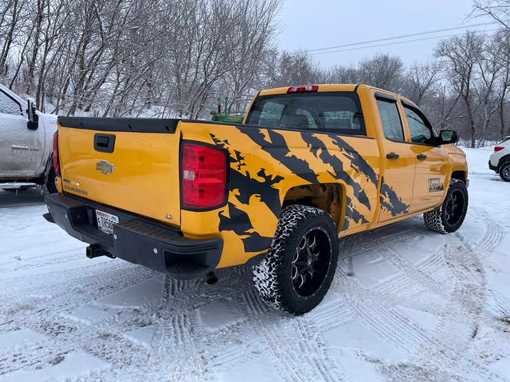 2014-chevrolet-1500-image-5