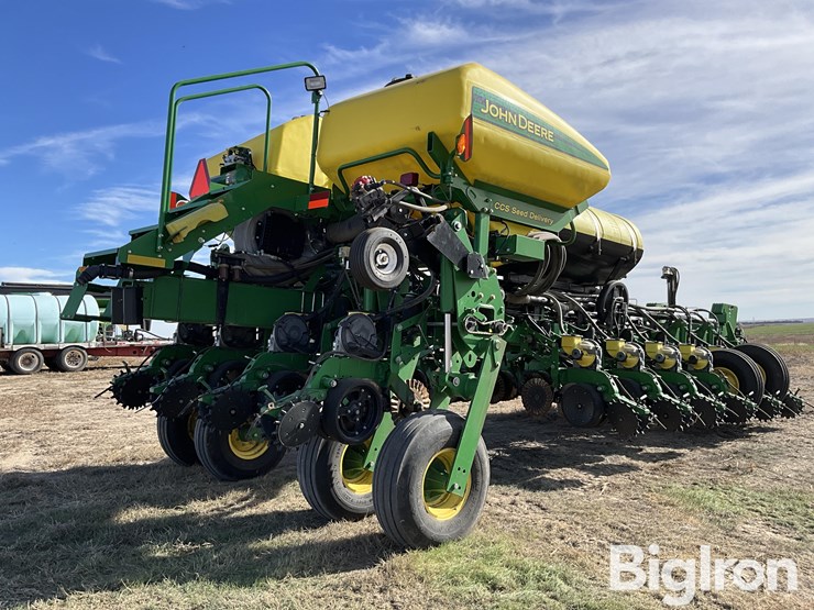 2013-john-deere-1770nt-image-5