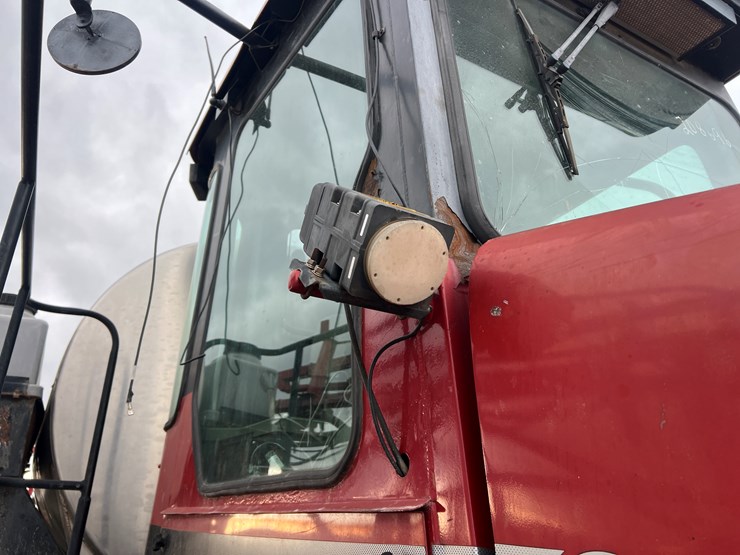 case-ih-spx4260-image-3