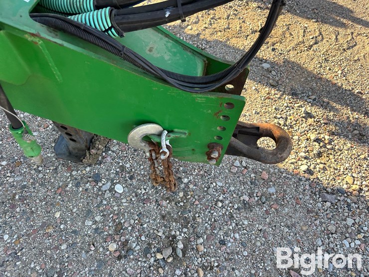 john-deere-2630-image-11