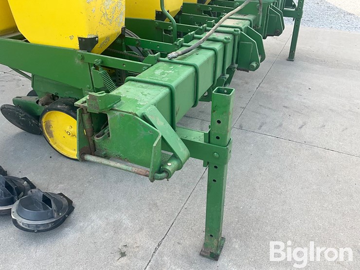 john-deere-7100-image-14
