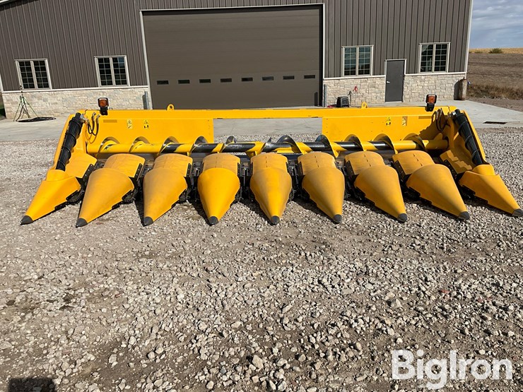 new-holland-980cr-image-2