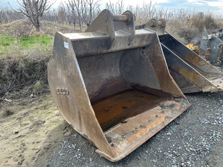 esco-69"-muck-bucket-image-1