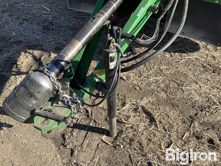 john-deere-566-image-11