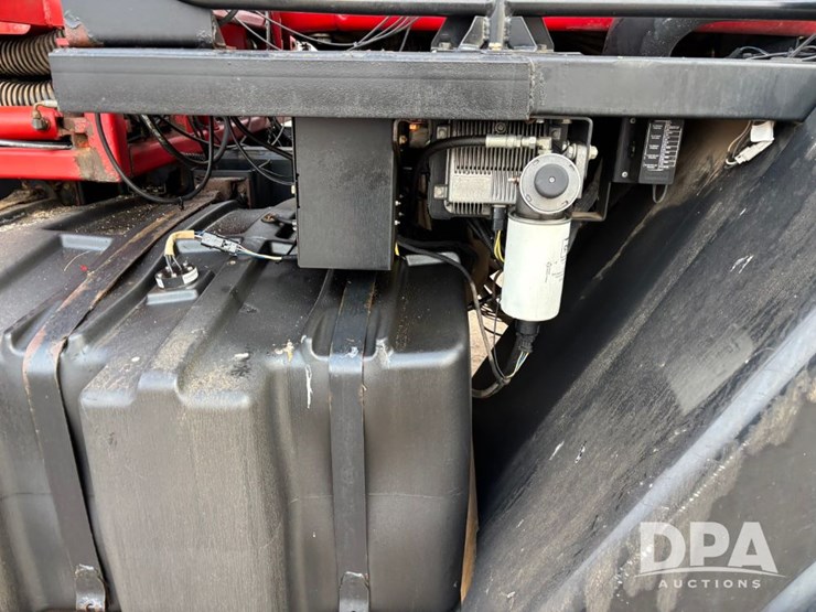 case-ih-titan-4530-image-61