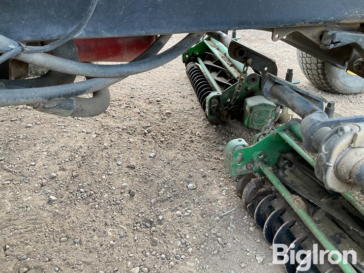 john-deere-3235b-image-19