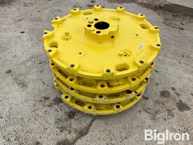 john-deere-34-image-1