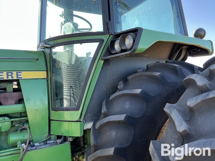 john-deere-4440-image-15