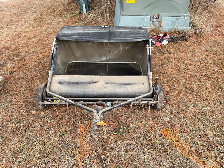 #209-•-agri-fab-42"-lawn-sweeper-with-dethatcher-(boyceville,-wi)-image-2