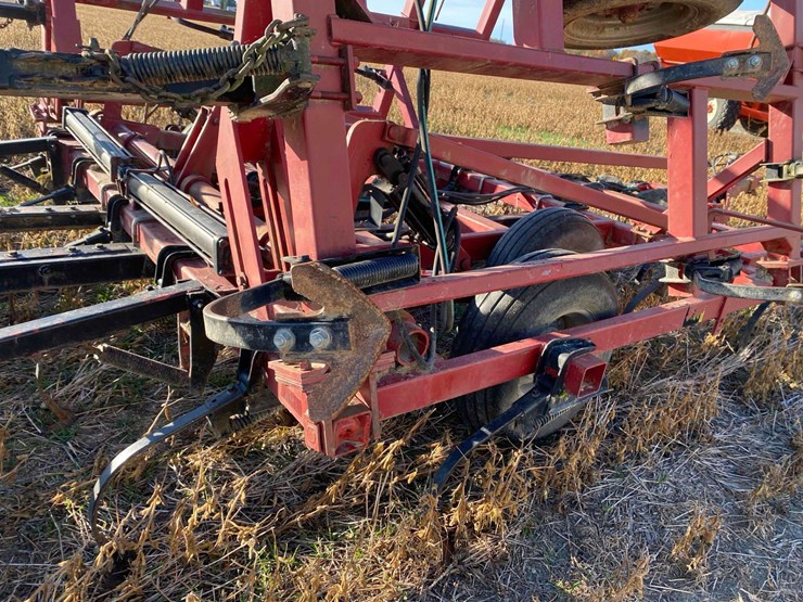 case-ih-4300-image-18