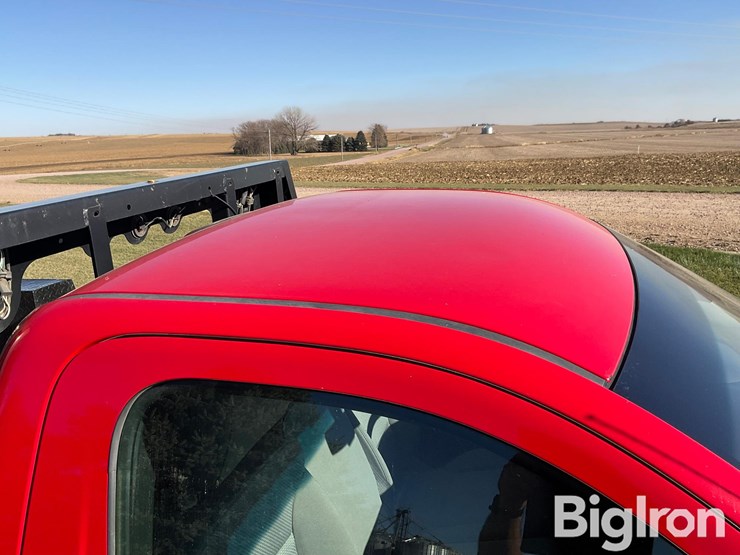 2017-gmc-sierra-2500-image-14