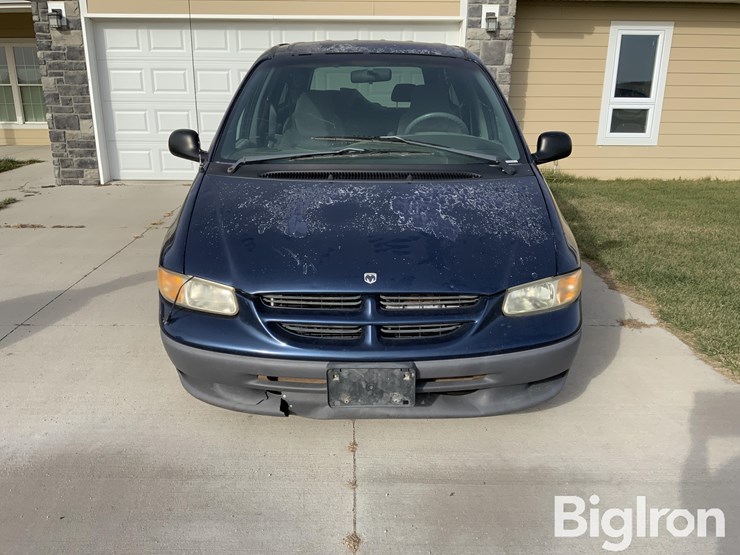 dodge-grand-caravan-se-image-2