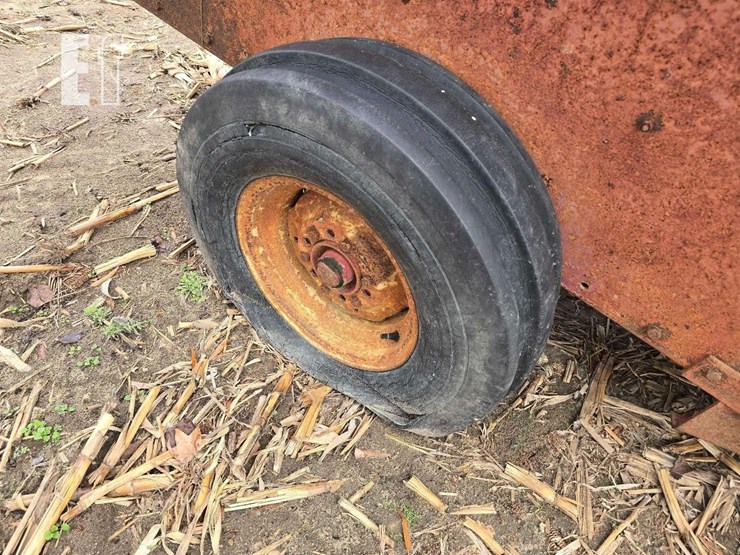 international-10-image-11