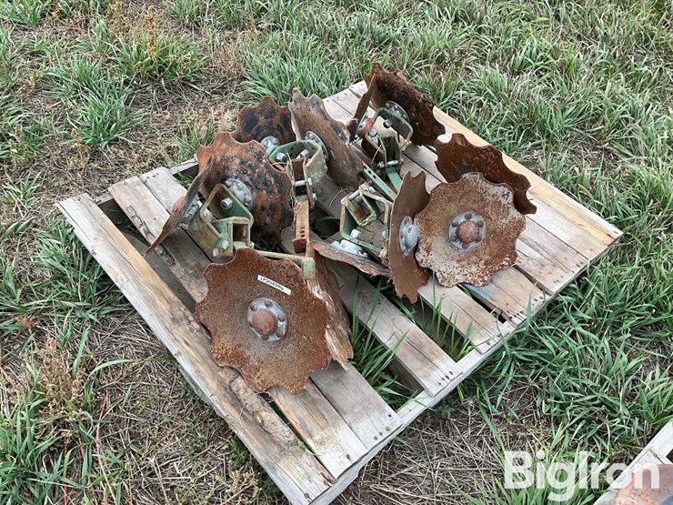 john-deere-6-image-1