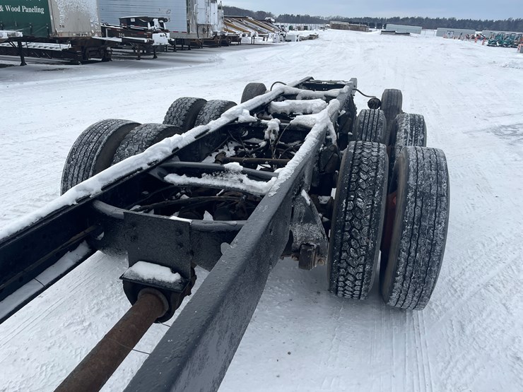 #1154-•-1996-freightliner-truck-tractor-(has-mn-reconstructed-title)-image-14