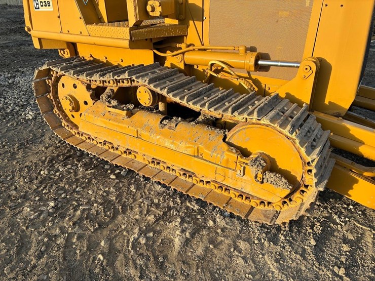 caterpillar-d3b-image-11