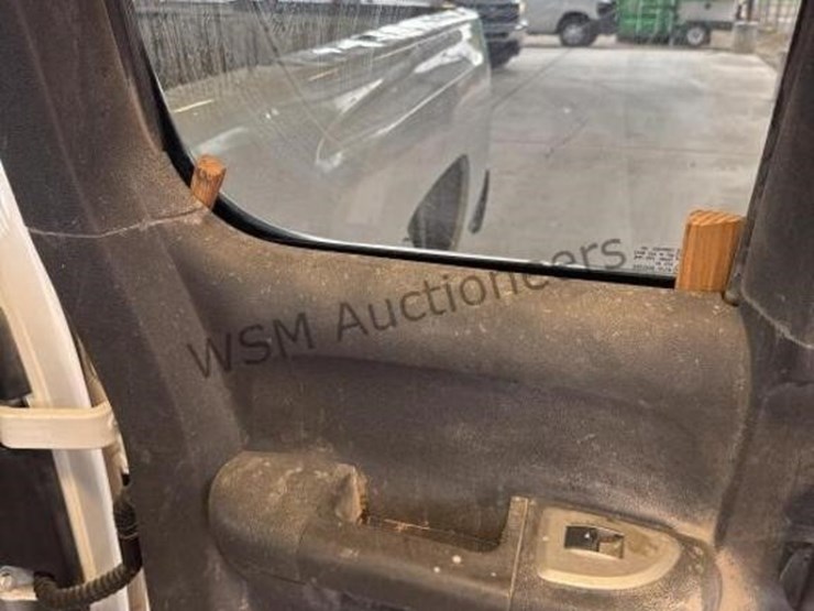 chevrolet-silverado-2500hd-image-29