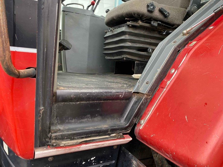 case-ih-7140-image-43