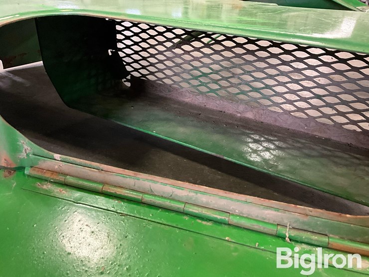 john-deere-4520-image-12