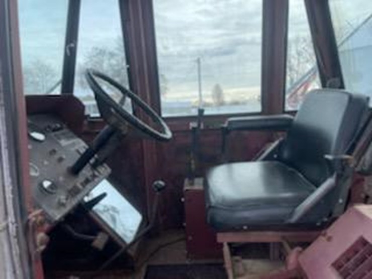 white-4-150-image-15