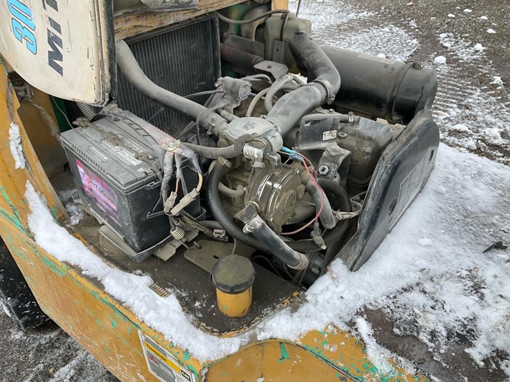 mitsubishi-fg30-image-57