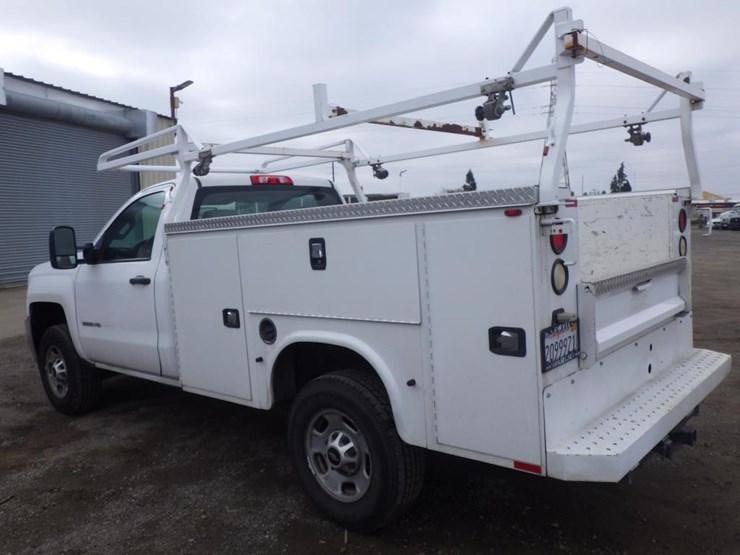 chevrolet-2500hd-image-4