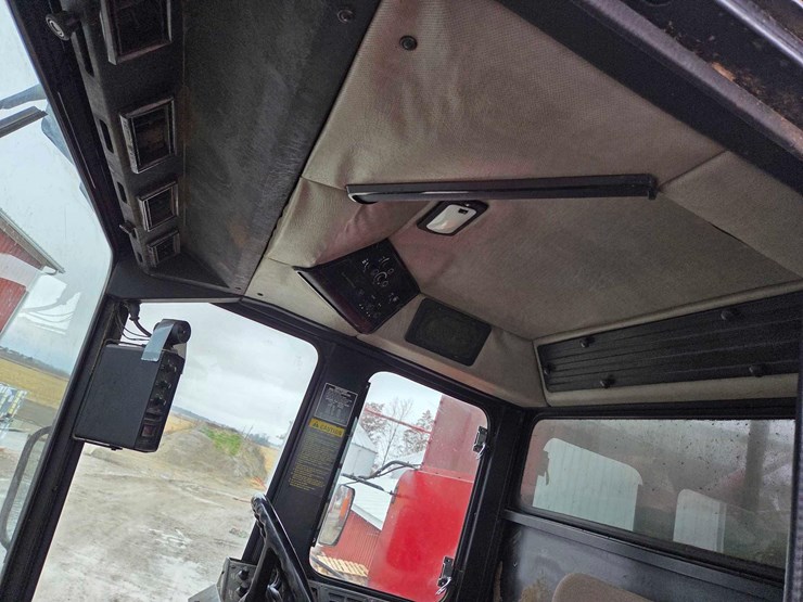 case-ih-1680-image-22