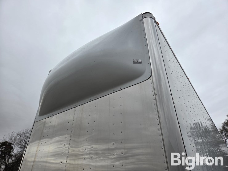 2017-utility-van-image-9