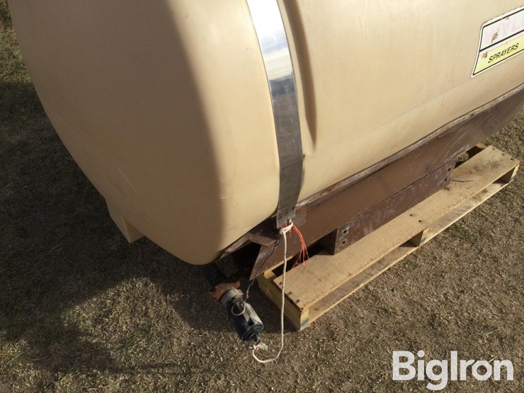 wylie-front-mount-liquid-fertilizer-tank-image-18
