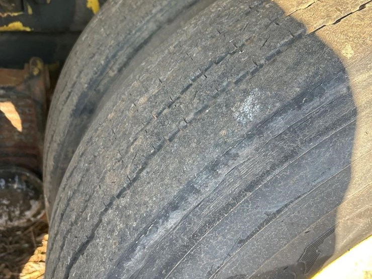 1981-caterpillar-3208-image-28