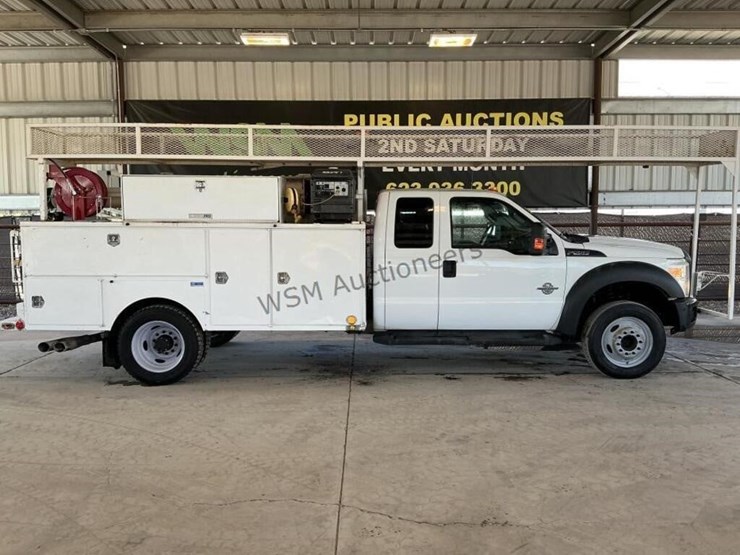 2014-ford-f550-image-1