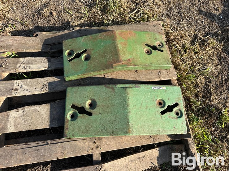 john-deere-10-image-1