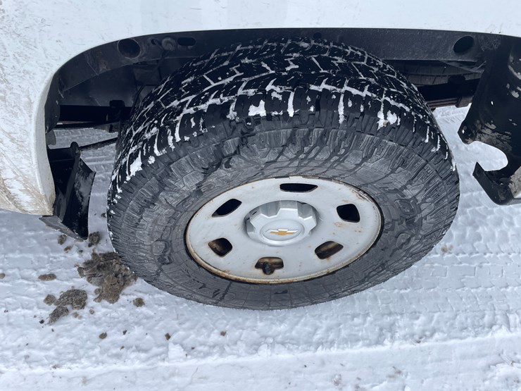 #1167-•-2016-chevrolet-colorado-pickup-truck-(has-wi-title)-image-6