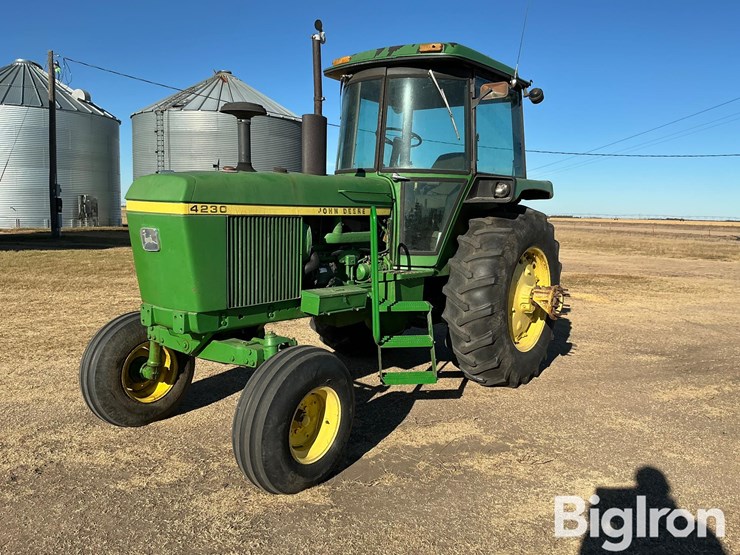 john-deere-4230-image-1