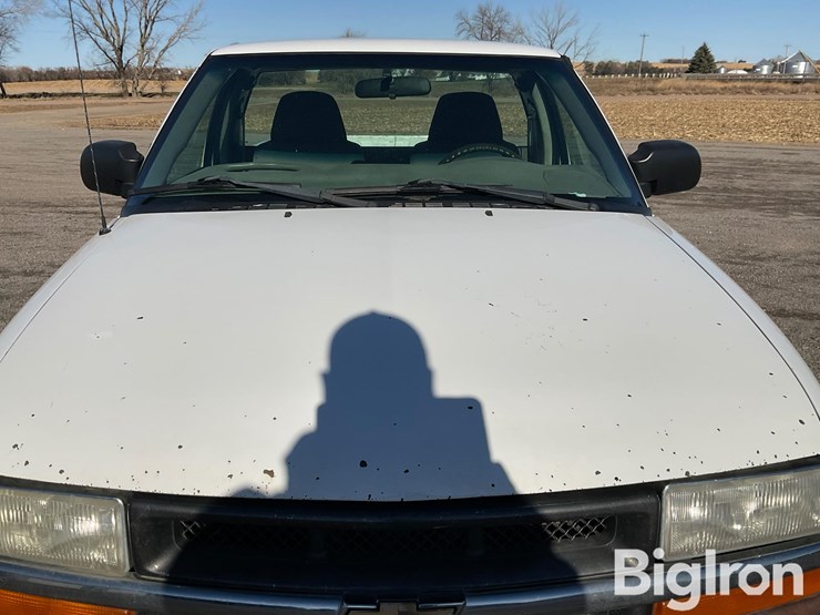 chevrolet-s10-image-10