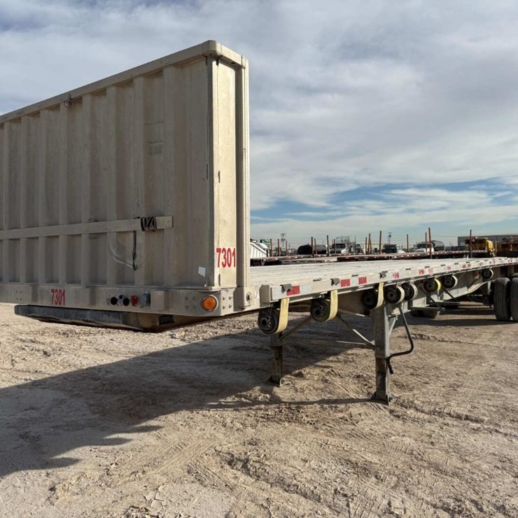 2012 UTILITY FLATBED