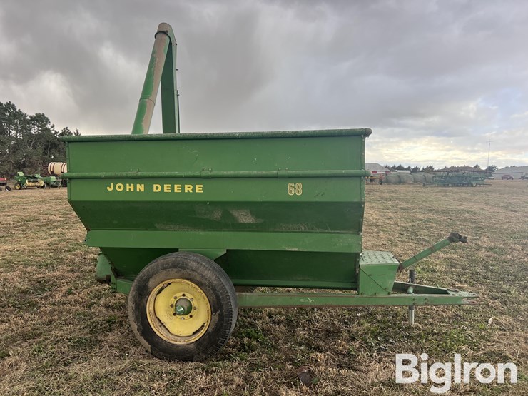 john-deere-68-image-4