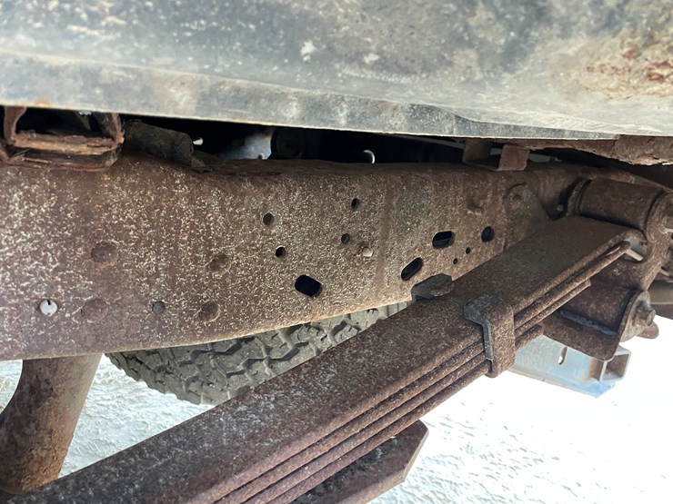 ford-f250-xl-image-33