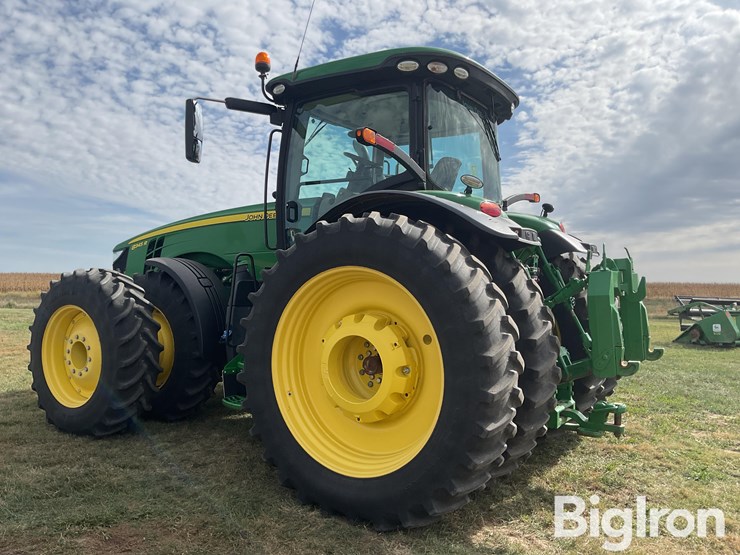 john-deere-8345r-image-7