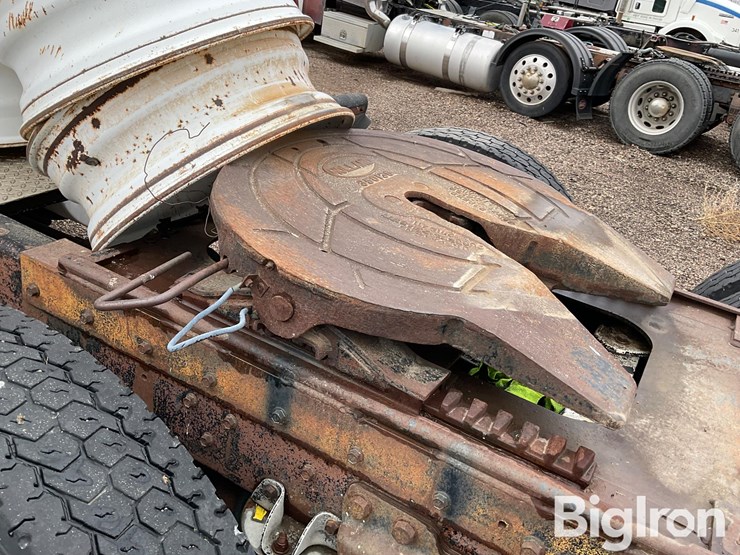 1980-kenworth-w900-image-17