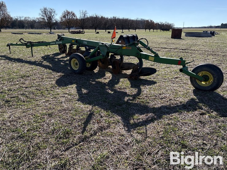 john-deere-3710-image-7