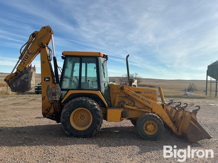 john-deere-310d-image-4