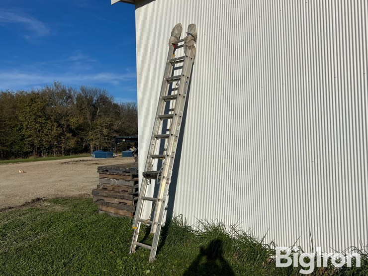 werner-20'-extension-ladder-&-8'-step-ladder-image-4