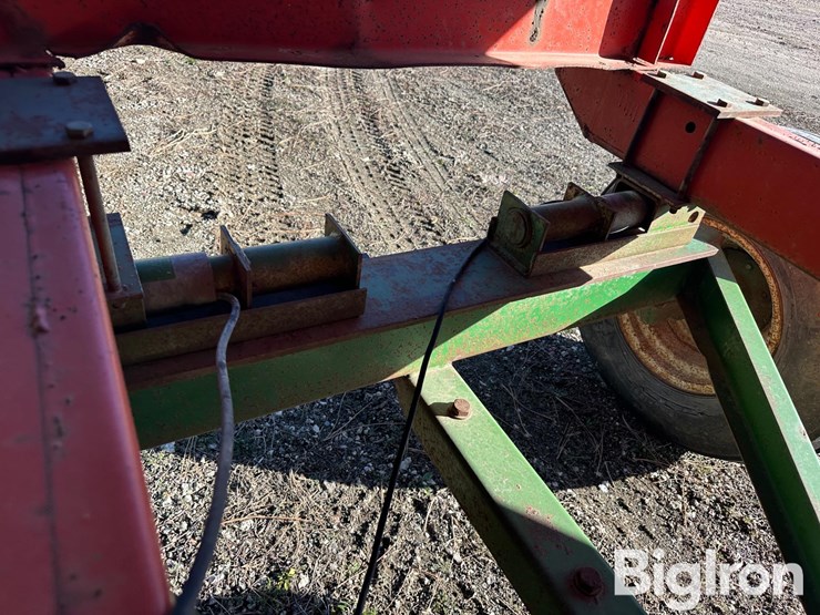 john-deere-250-image-18